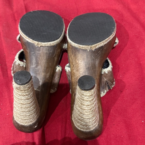 Womens brown leather heels - Picture 6 of 6